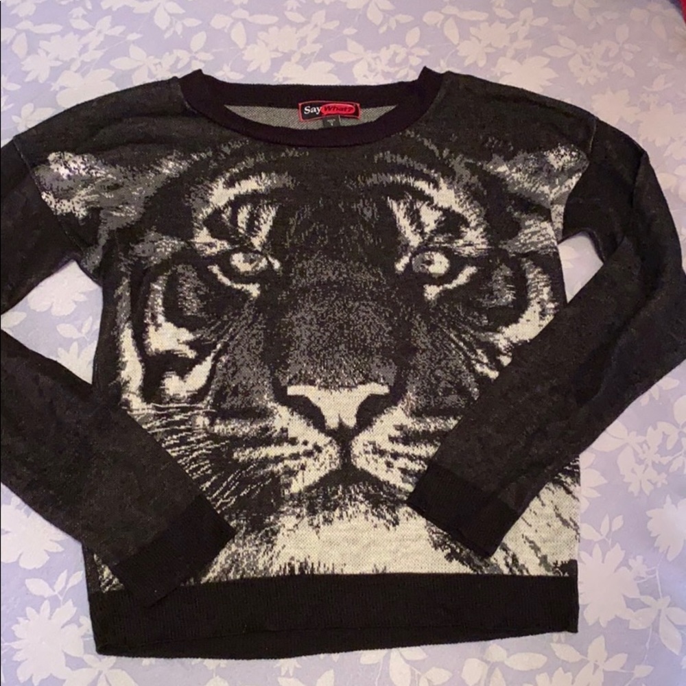 Women’s sweater